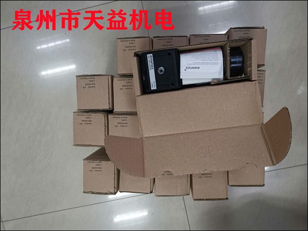 0821302500   氣源處理單元