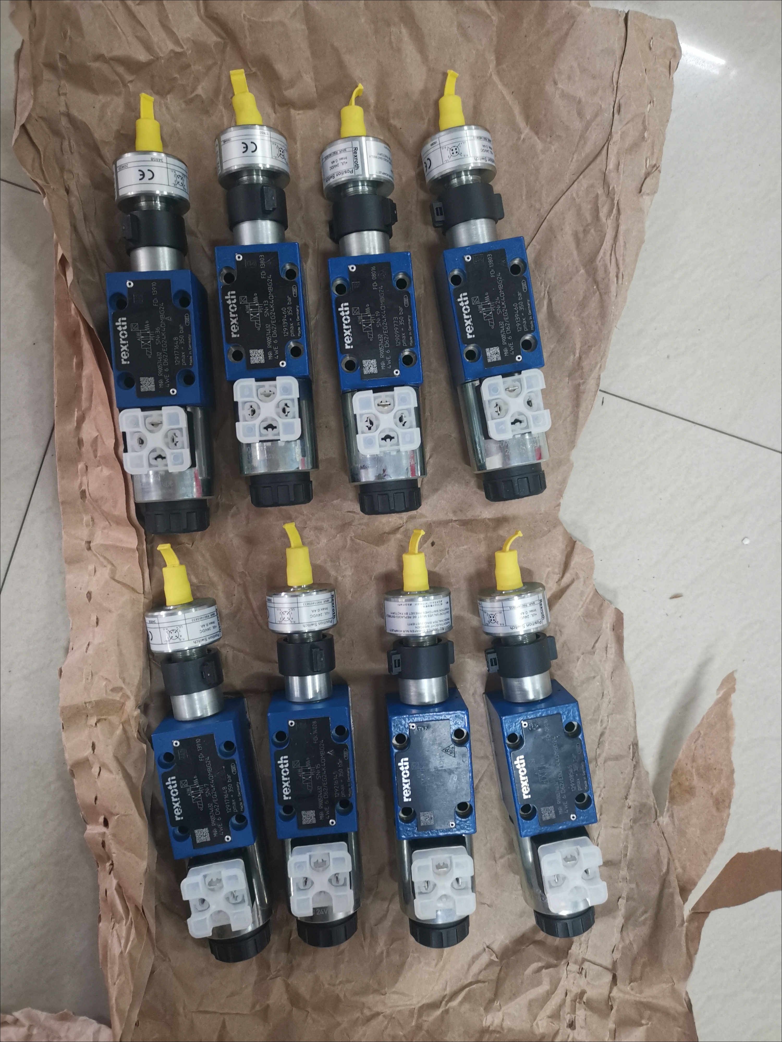 4WE6D6X EG24K4QMBG24  帶位置檢測