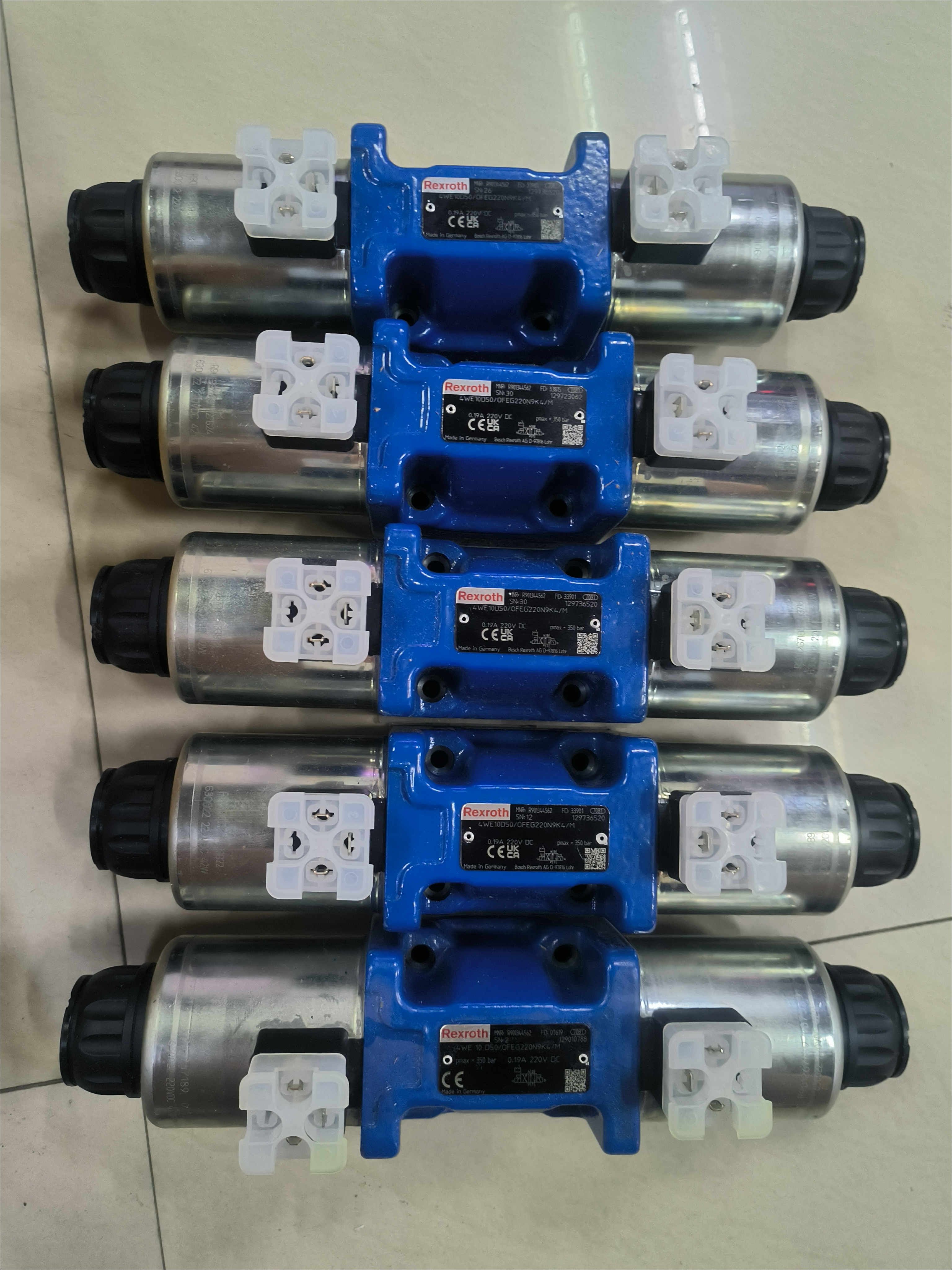 4WE10D50 OFEG220N9K4 M