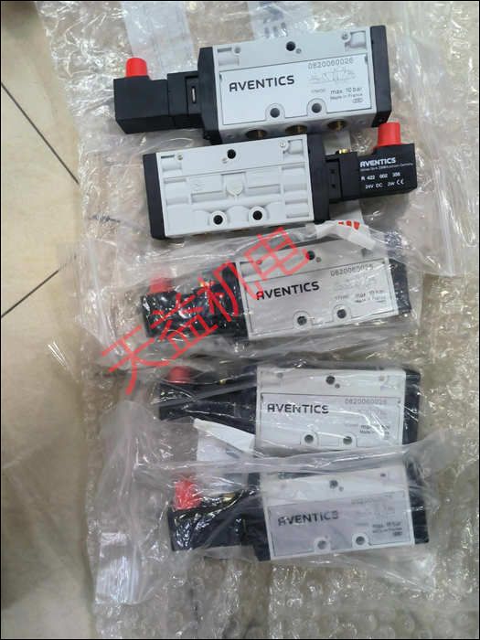 0820060126   電磁閥