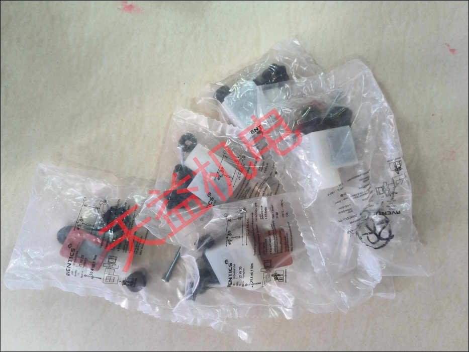 1834484104   電磁閥插頭