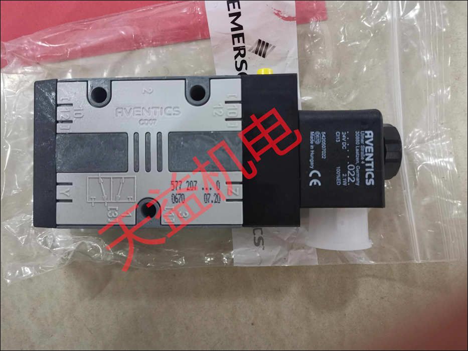 5772070220   電磁閥